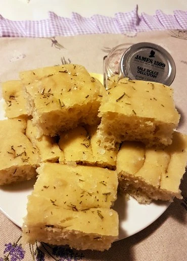 Focaccia-al-sale-dolce-dello-Utah-immagine-in-evidenza